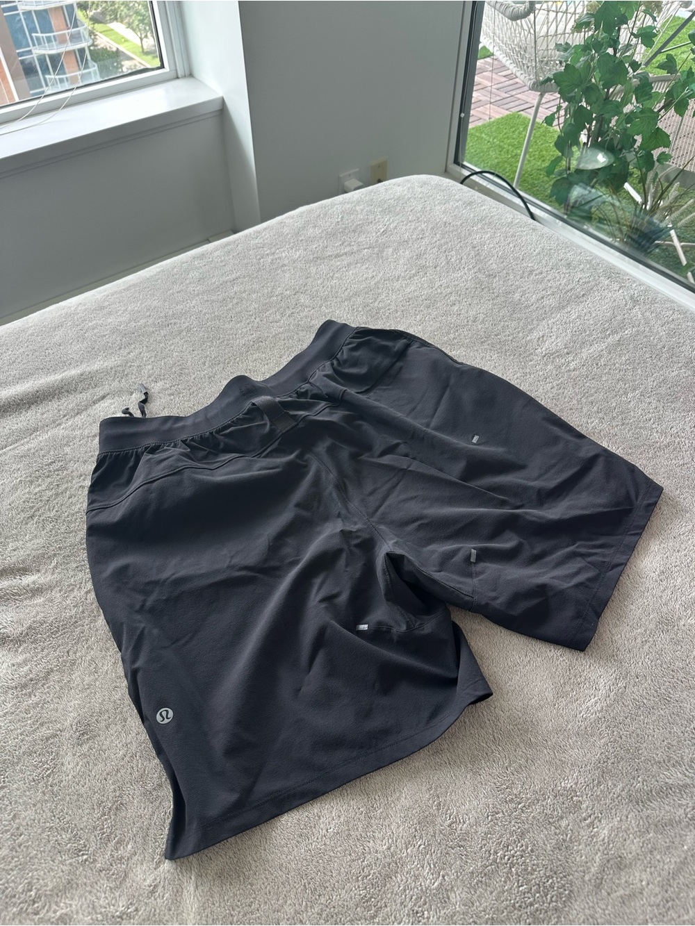 lululemon athletica Black Men’s License to Train Linerless Short 7”